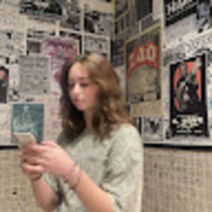 Meet your Posher, Anna